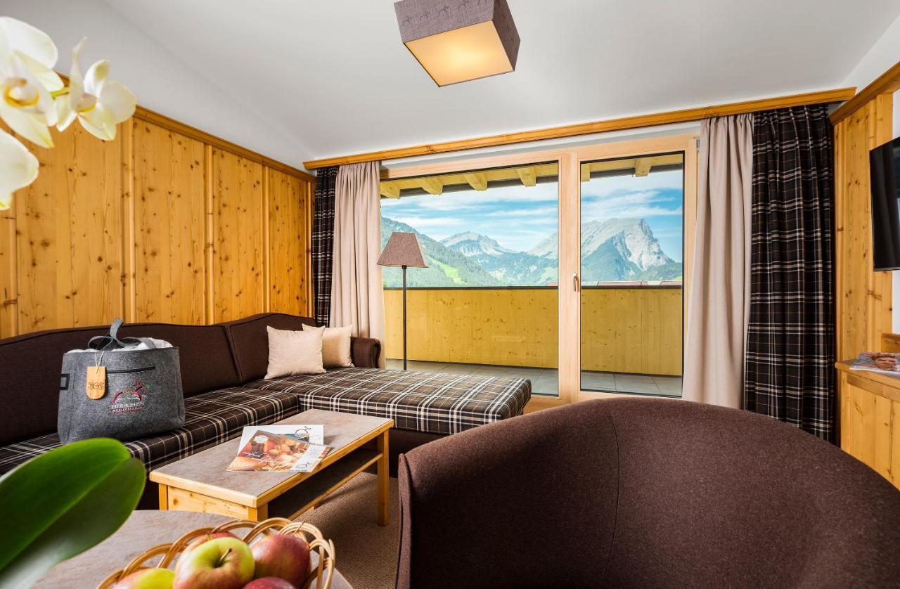 Hirschen Wohlfuehlhotel Шоппернау Екстер'єр фото